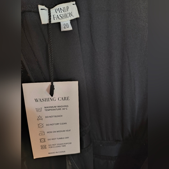 Pinup Fashion Sz 20 Elegant Black Sequin Evening Dress - Picture 9 of 10